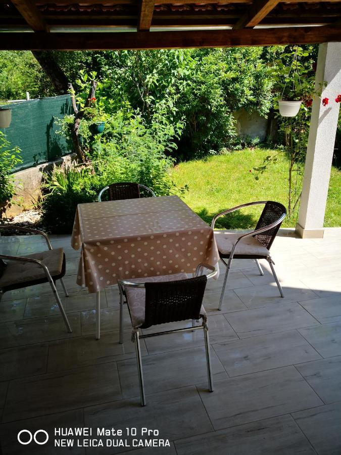 Apartmans Luce E Stella Malinska Exterior foto